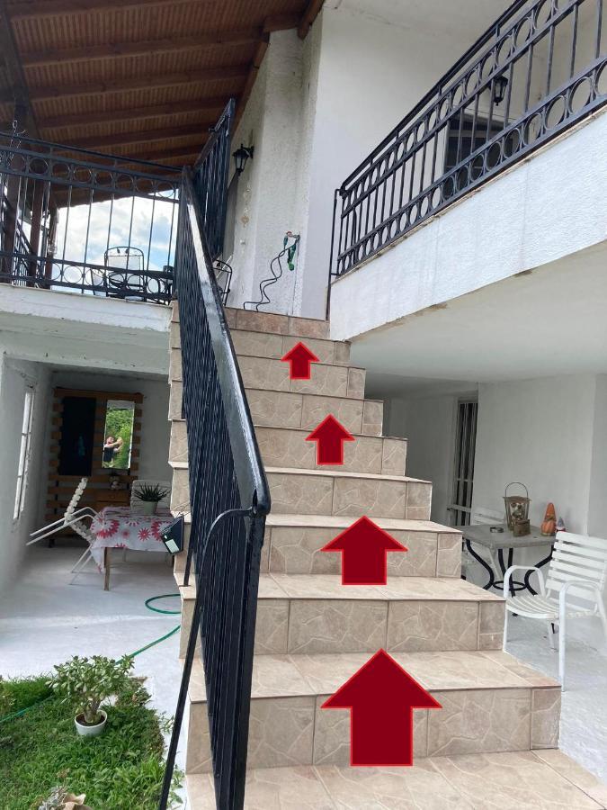 Villa Sotiris Idyllic Garden House Kalambaka Esterno foto