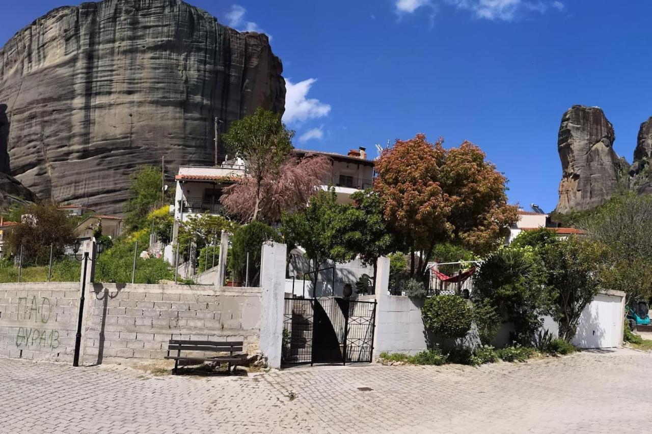 Villa Sotiris Idyllic Garden House Kalambaka Esterno foto