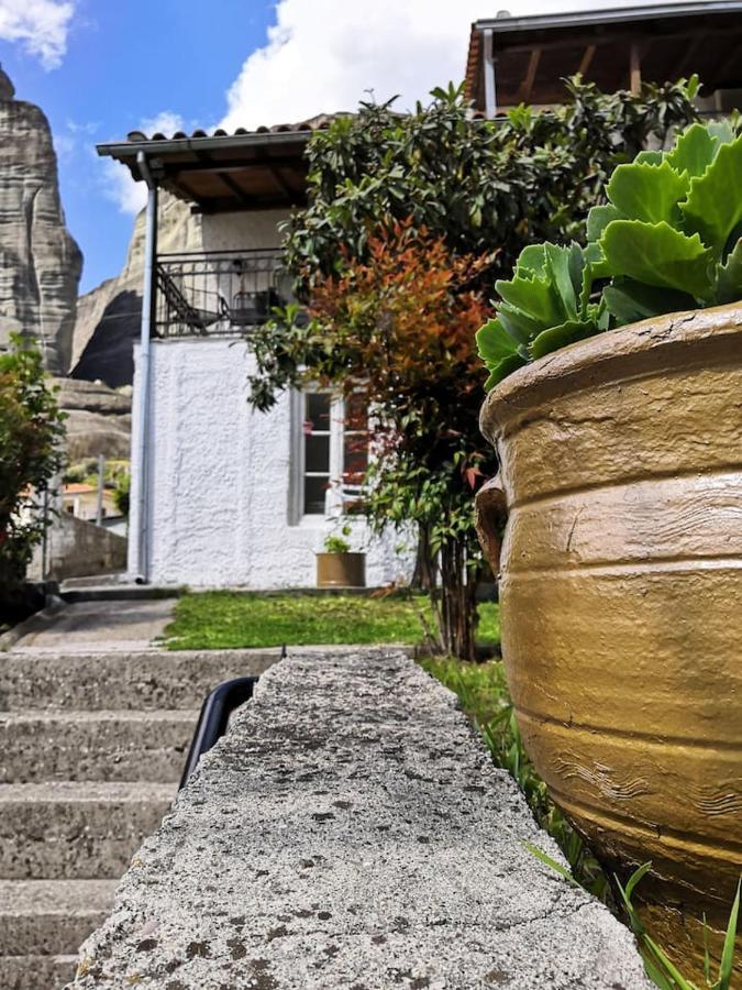 Villa Sotiris Idyllic Garden House Kalambaka Esterno foto